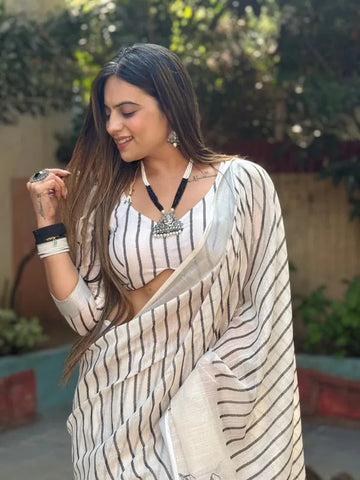 Attractive White Linen Digital Print Saree with Blouse Piece for Women
