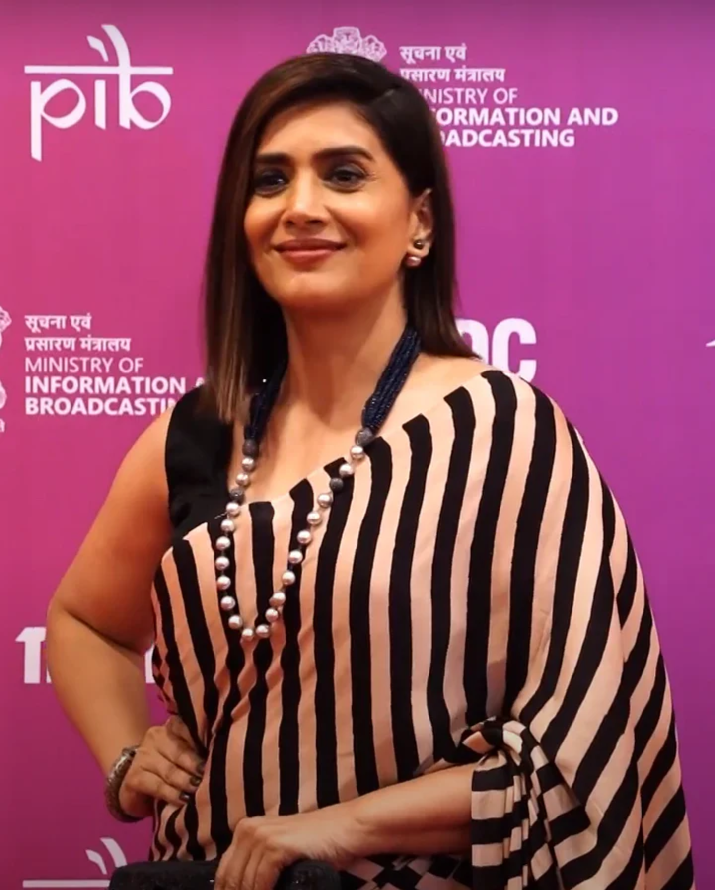 Black & Cream Modal Silk Ajrakh Striped Print Saree with Unstitched Blouse – Elegant Ethnic Wear